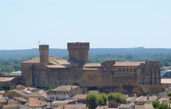 Histoire Forteresse l'Emperi Salon de provence OBI 1