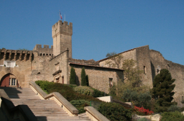 Histoire Forteresse l'Emperi Salon de provence OBI 3