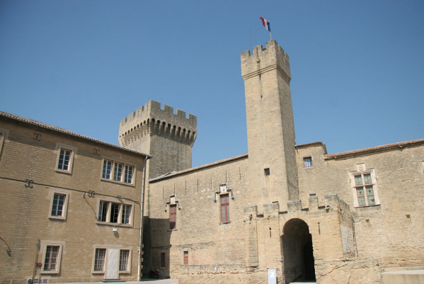 Histoire Forteresse l'Emperi Salon de provence OBI 4