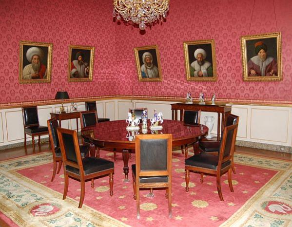 petite salle à manger et collection de portraits Mamelouks, ambassade d&#39;allemagne