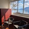 Villa Le Lac Le Corbusier en Suisse. Vue sur la première fenêtre panoramique